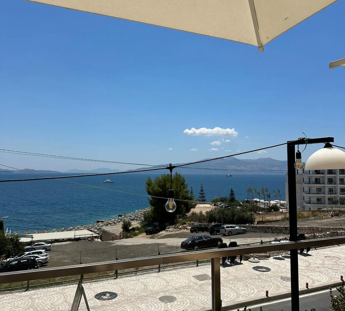 J&P Apartments Saranda アルバニア